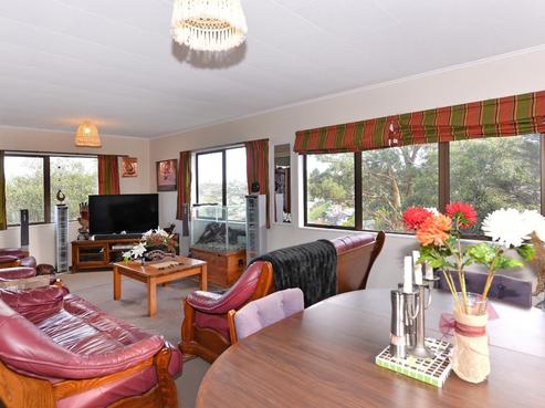 2/8 Westerham Place, Washington Valley