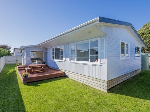 18A Mahana Road, Paraparaumu Beach