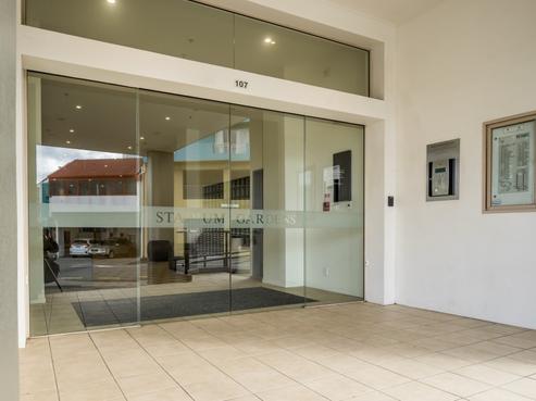216/107 Thorndon Quay, Thorndon