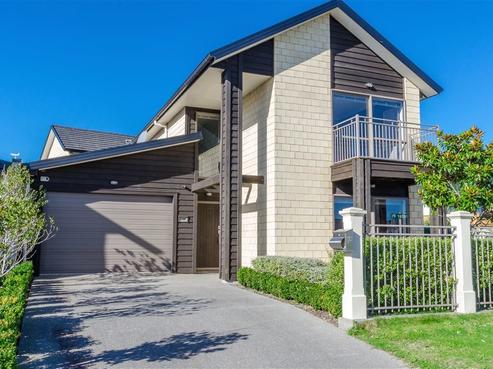 65 Waterstone Avenue, Paraparaumu