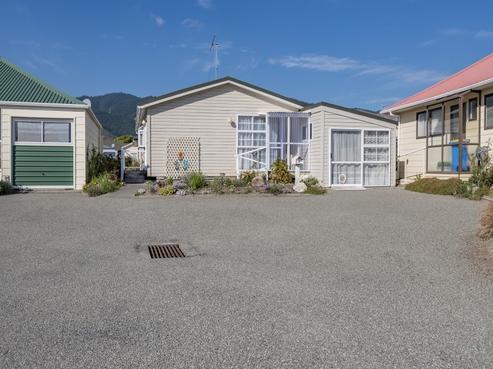 4 Elmsdale Close, Richmond