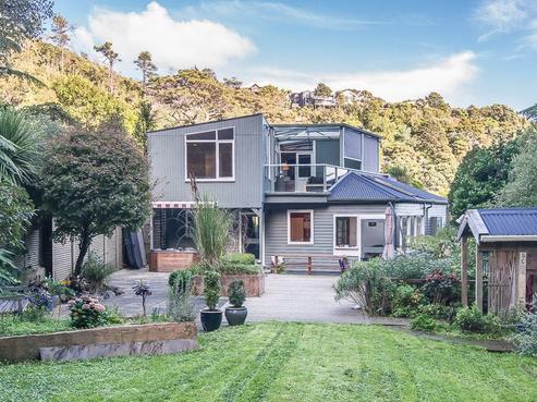39 Kotari Road, Days Bay