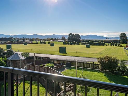 23 Brooklyn Drive, Redwoodtown