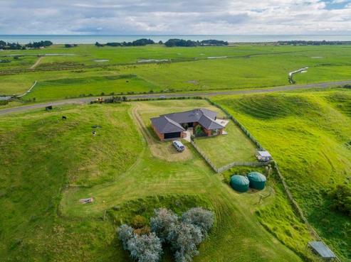 108 Harakeke Road, Te Horo