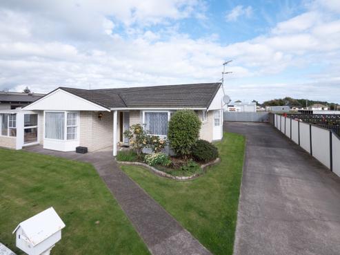 9 Green Lane, Hawera