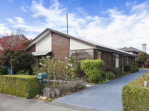16 Gothic Place, Ilam