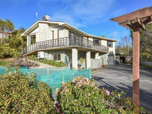6 Bremner Street, Fairfield