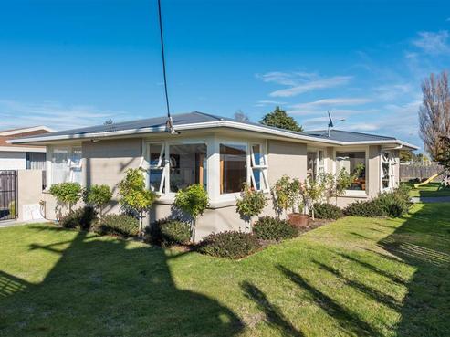 64 Howick Road, Redwoodtown