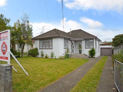 6 Oak Street, Ebdentown