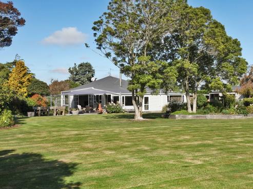 390 Birchs Road, Lincoln