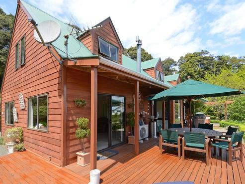 155D Katherine Mansfield Drive, Whitemans Valley
