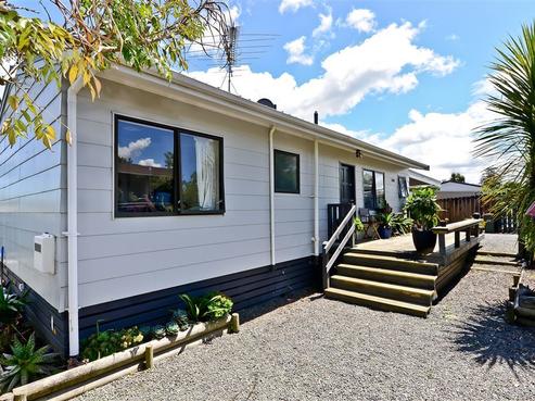 13B Gordon Paul Place, Tuakau