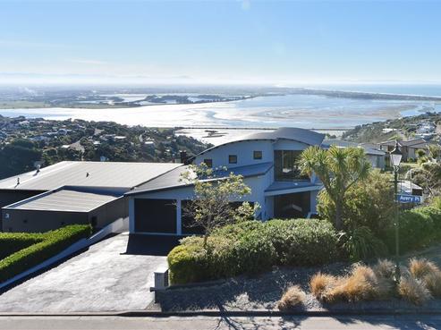 2 Avery Place, Redcliffs