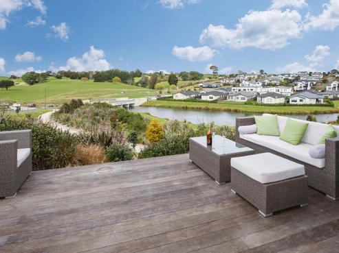 3 Stockyard Crescent, Pukekohe