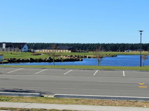 51 Lakeside Drive, Pegasus