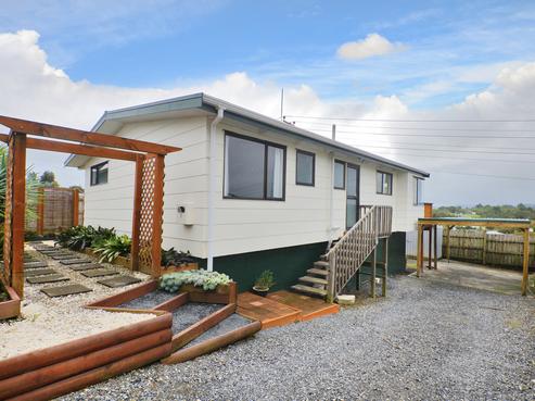 28B View Road, Hikurangi