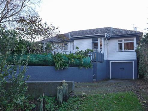 22 Collins Street, Hawera