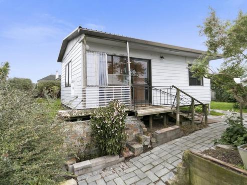 32A Raleigh Street, Leamington