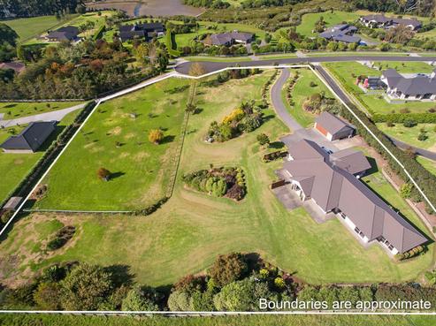 15 Millbrook Drive, Waiuku