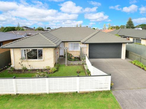1/9 Edward Avenue, Orewa