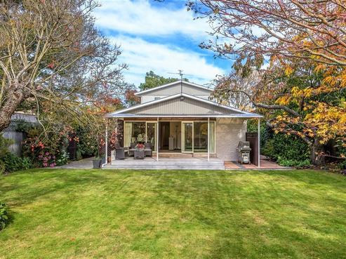 133 Avonhead Road, Avonhead