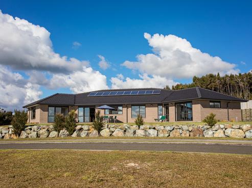 26 Sunrise Place, Cable Bay