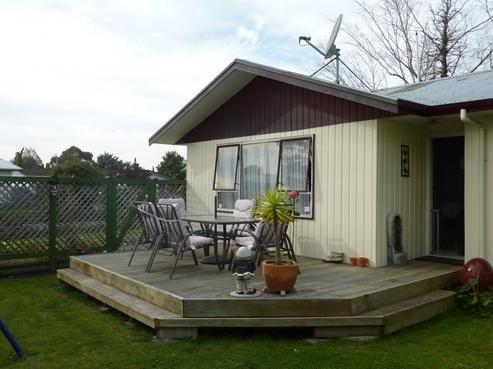8 Raleigh Place, Flaxmere