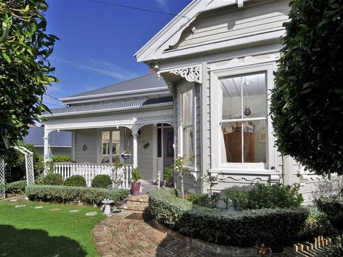 56 Richmond Avenue, Northcote Point