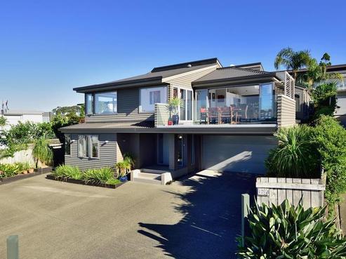 12B Eastcliffe Road, Castor Bay