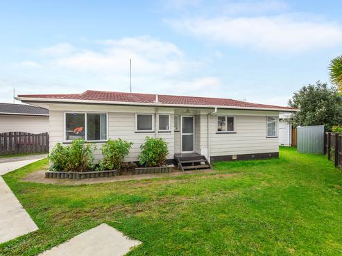 498 Roscommon Road, Clendon Park