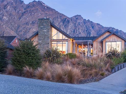 6 Kinross Lane, Jacks Point