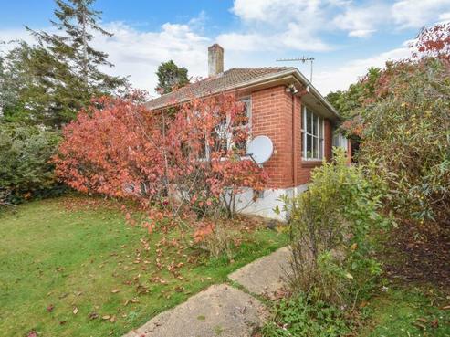31 Columba Avenue, Calton Hill