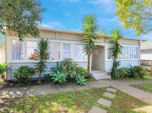 4 Evan Street, Belmont