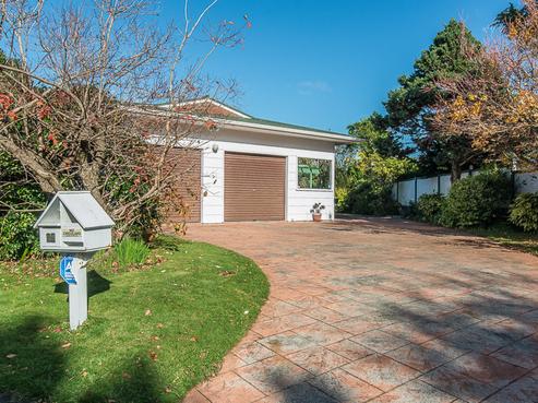 22 Fleetwood Grove, Waikanae
