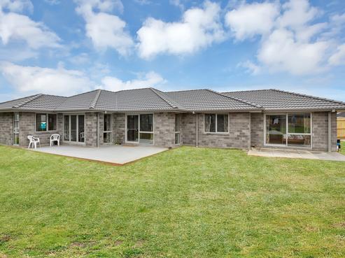 13 Dunstan Avenue, Tikipunga