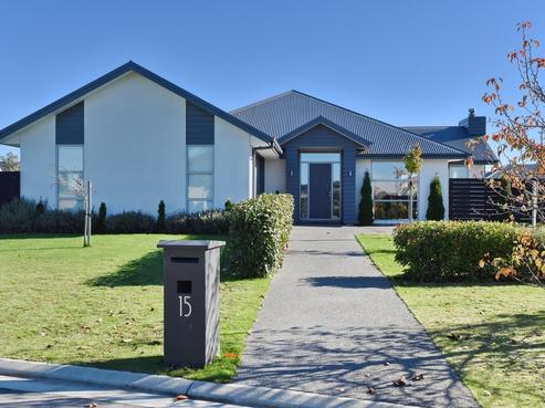 15 Shona Lane, West Melton