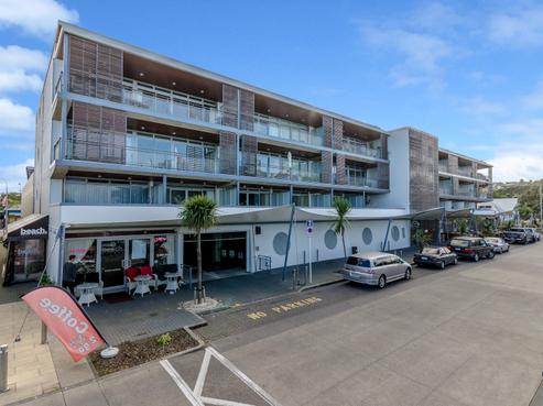 4/87 Clyde Road, Browns Bay