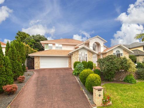 17 Tumbridge Place, Somerville