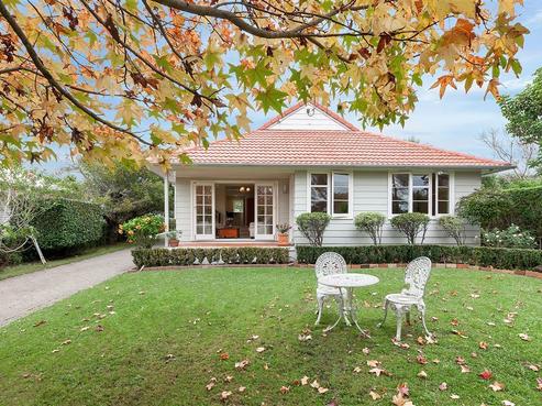 19 Achilles Crescent, Narrow Neck