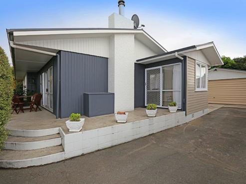 1304 Briggs Place, Mayfair