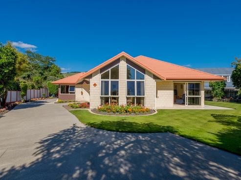 42 Rata Street, Waikanae