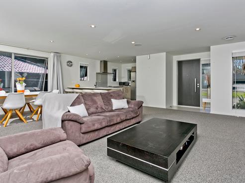 29 Crabb Fields Lane, Riverhead