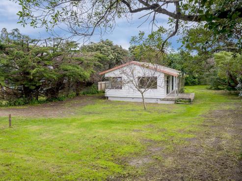 8 Konini Crescent, Waikanae Beach