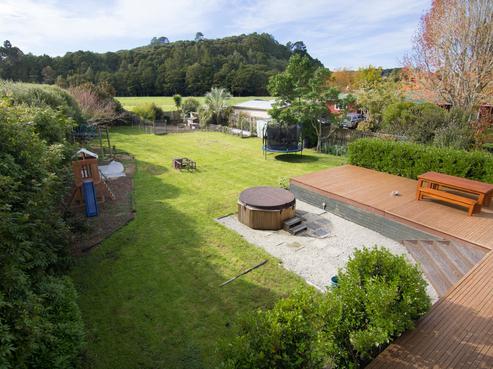 942 Kahikatea Flat Road, Waitoki