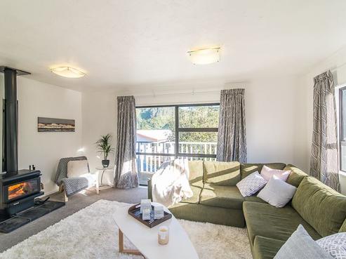 88 Hazlewood Avenue, Karori