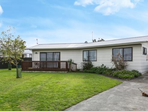 40 Duckworth Crescent, Greenmeadows