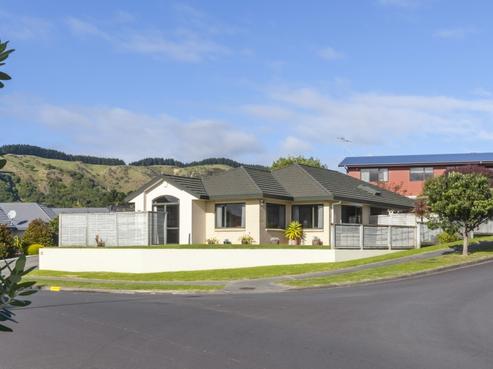 50 Lorna Irene Drive, Raumati South