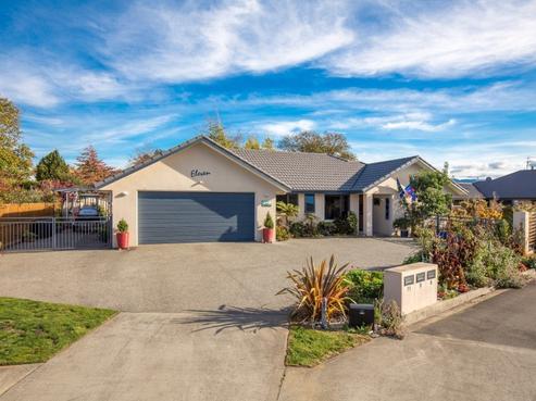 11 Maple Close, Springlands