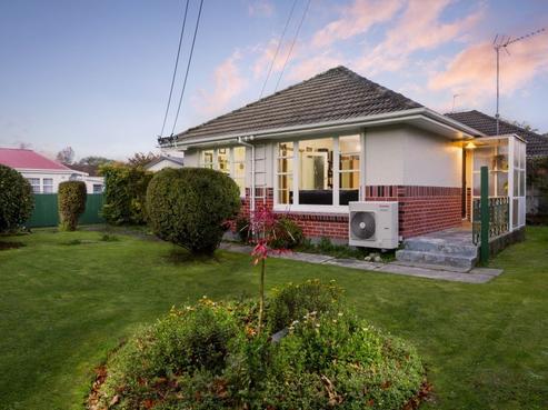 1/314 Fergusson Drive, Heretaunga