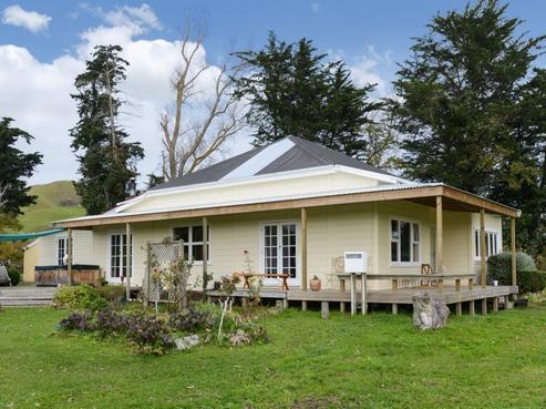 523 Valley Road, Raukawa